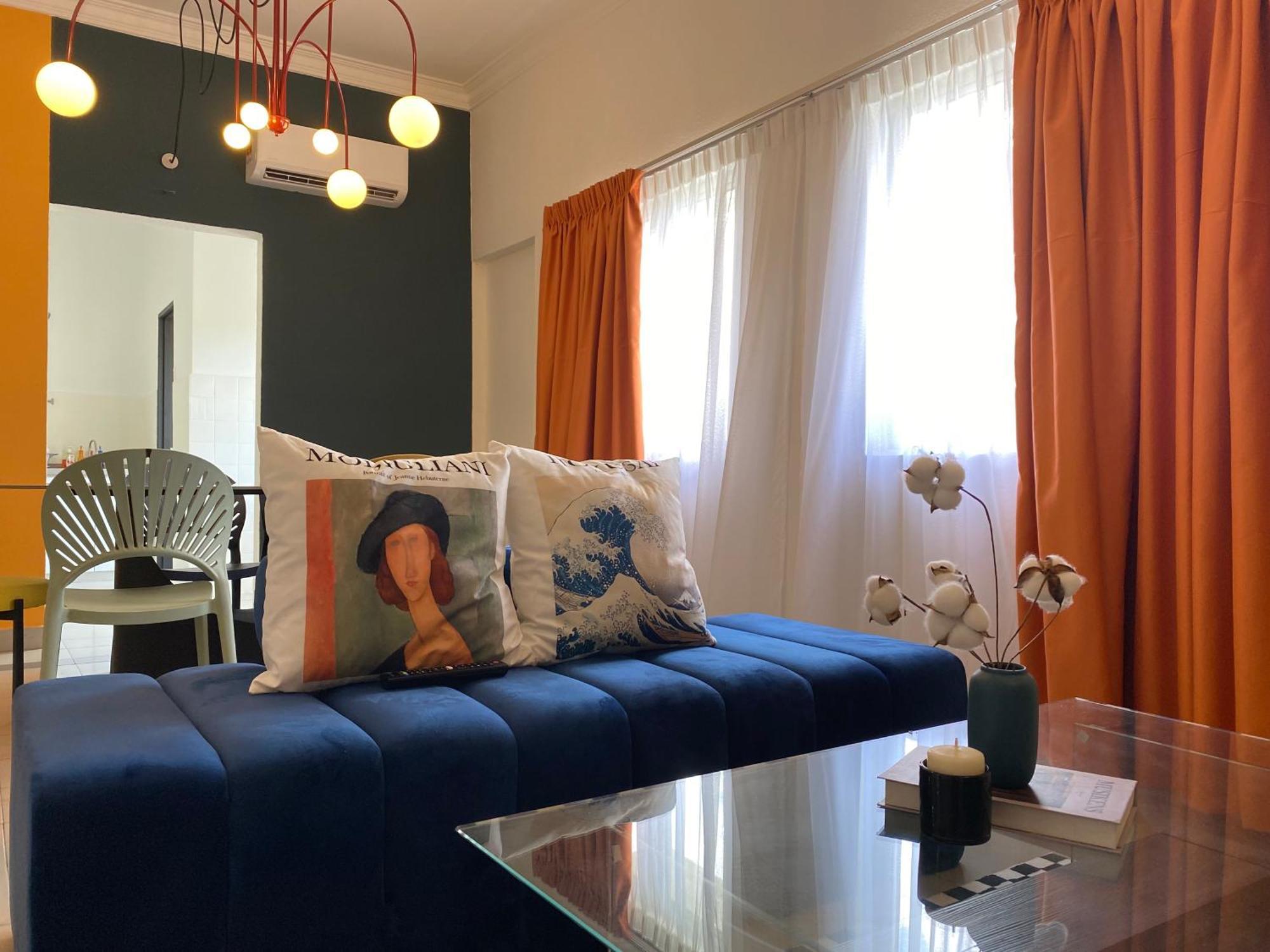 Apartment Aurora Court Service *