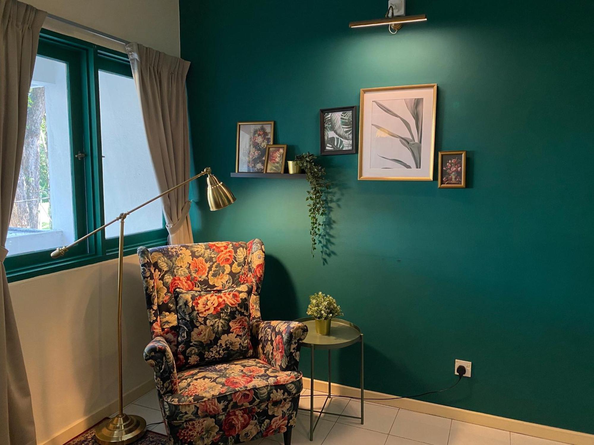 Aurora Court Service Apartment George Town