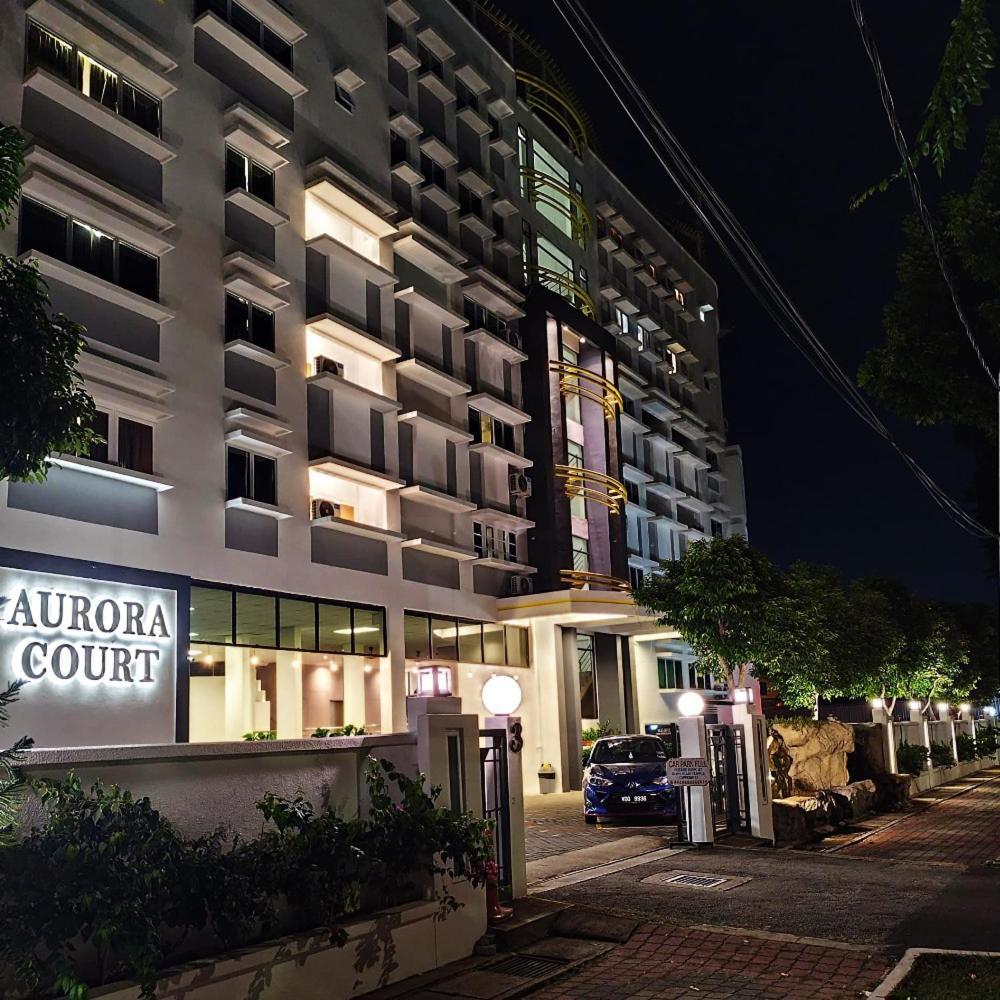 Apartment Aurora Court Service George Town